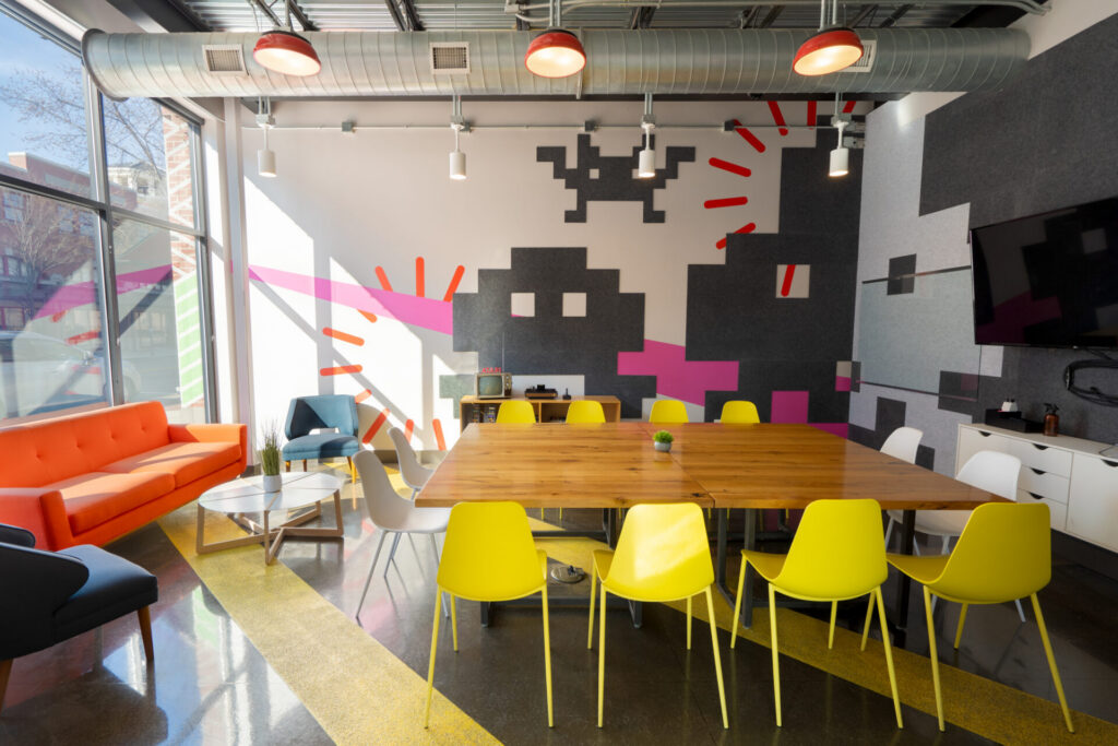 Room 80 – Easton, Columbus, OH