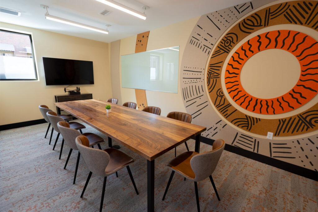 First Ring Room - Bexley, OH