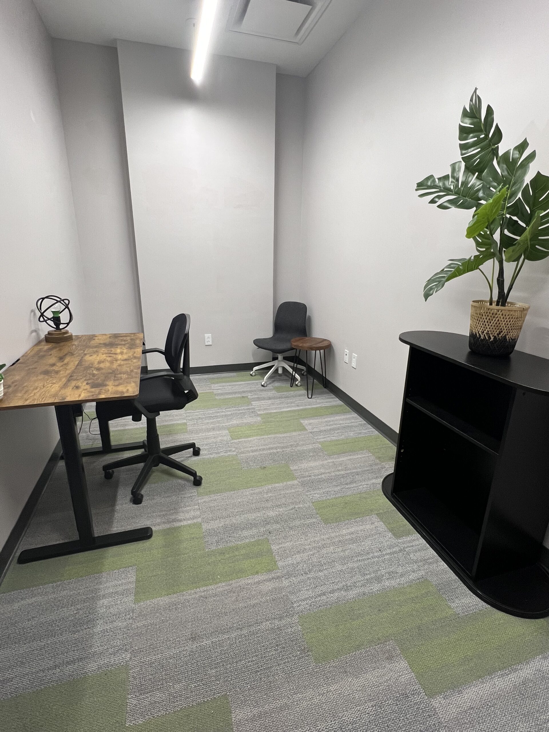 Office 122 scaled shop