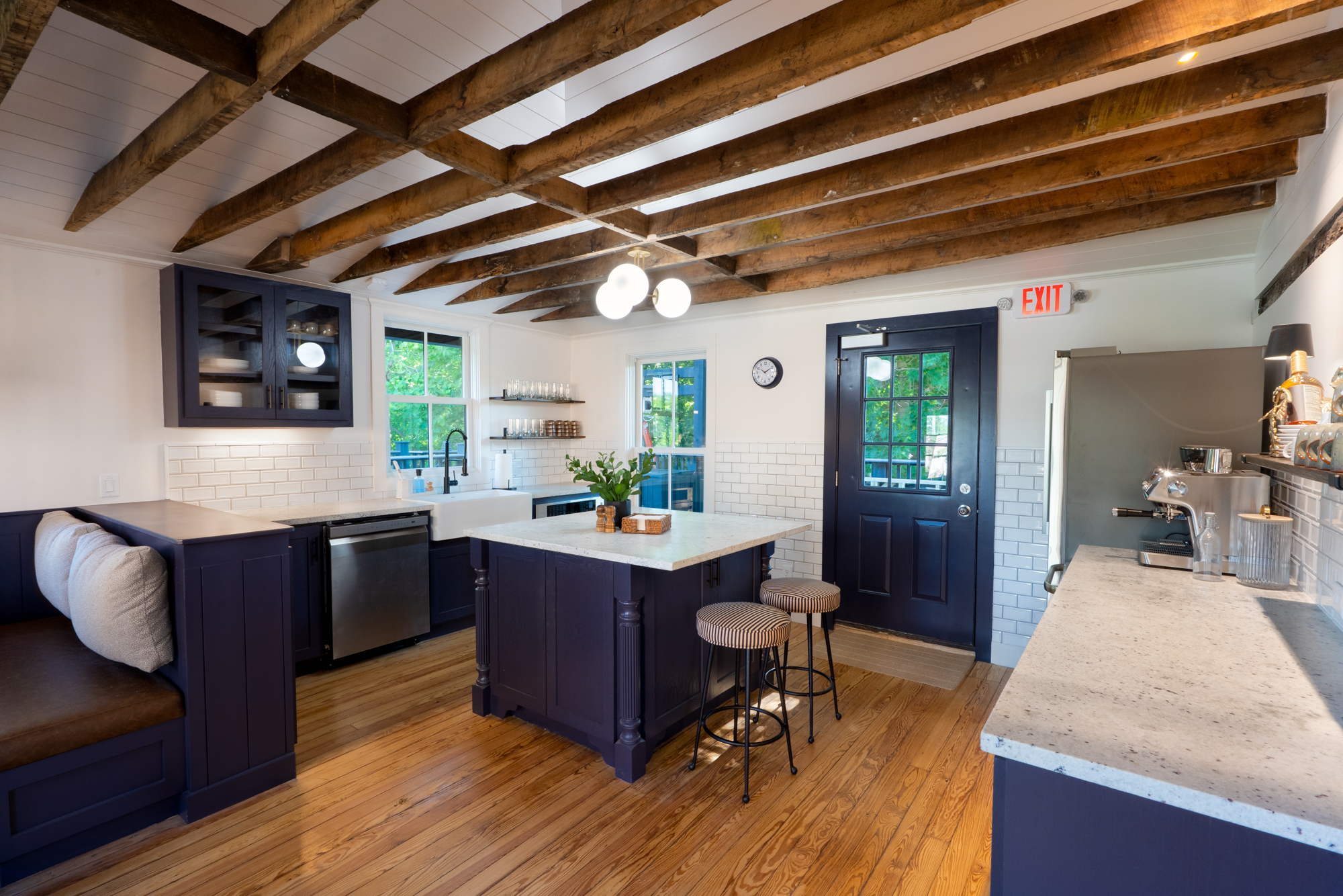 07 Middlebury House Kitchen web