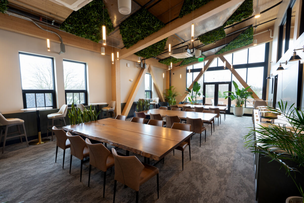 21 Powell Sky Room web